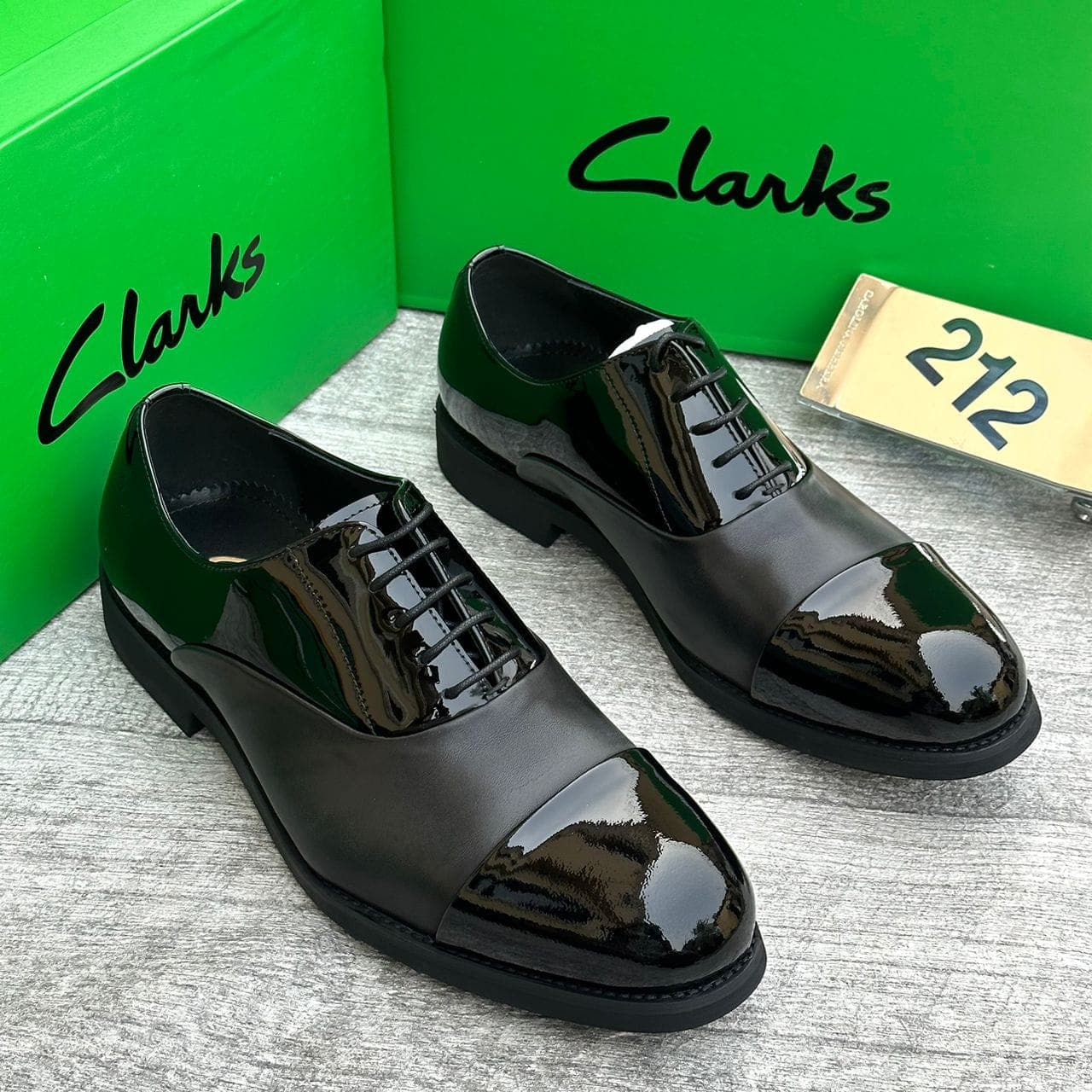 Vicenza Cap-Toe Oxford