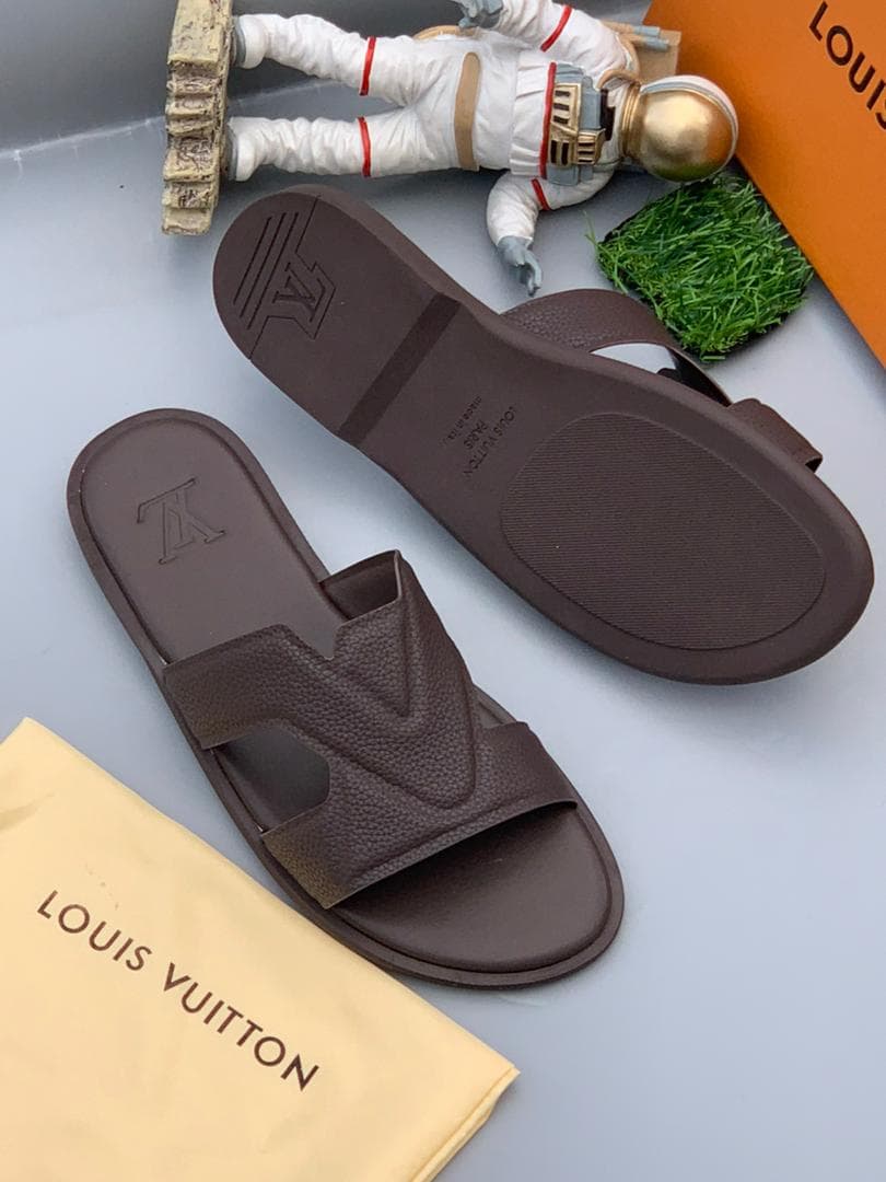 Otranto Cut-Out Slide